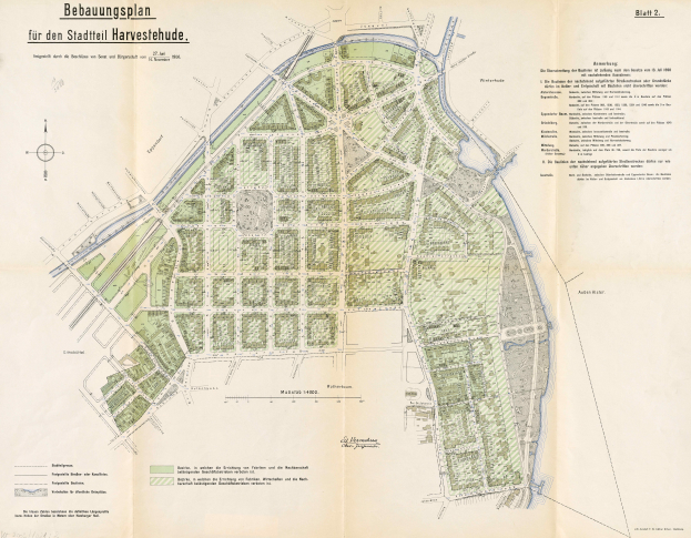 Ein altes, detailliertes Stadtplan von Berlin, Deutschland, das Straßen, Gebäude und Sehenswürdigkeiten zeigt, mit begleitendem Text, der den Stadtteilplan beschreibt.