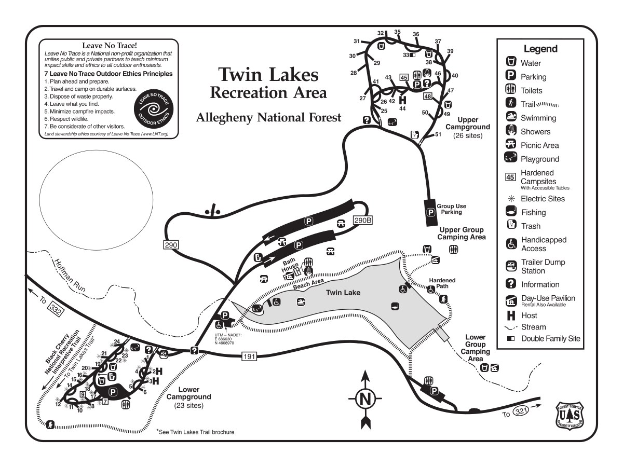 Detailierte Karte des Twin Lakes Freizeitgebiets mit Wanderwegen, Sehenswürdigkeiten und Pfaden sowie zusätzlichen Textinformationen.